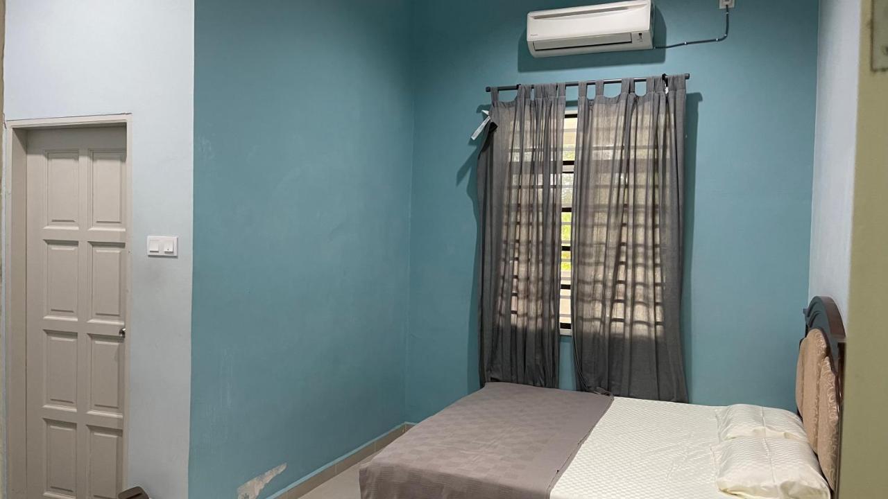 Nikmat Homestay Riyadh Kampong Tuan Mandak Экстерьер фото